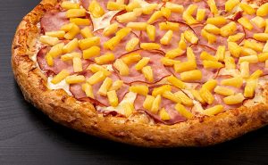 Order Hawaiian Pizza food online from Pizza Factory store, Show Low on bringmethat.com